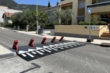 MUNICIPALITÉS & COLLECTIVITÉS